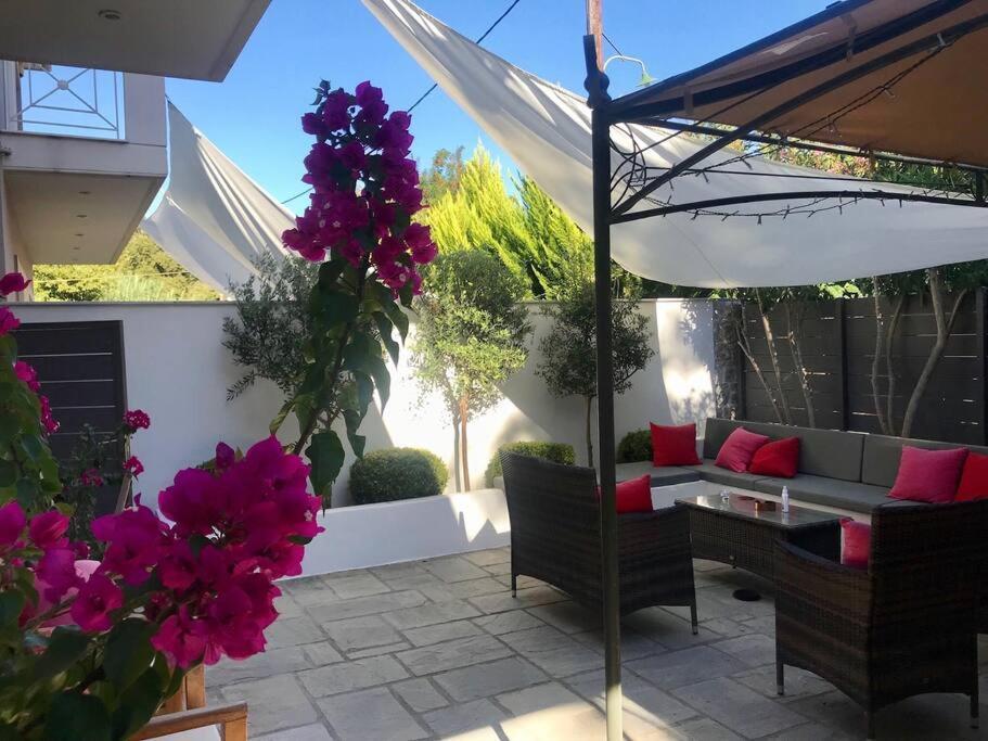 Villa Oleander Agios Nikolaos Loutra Edipsou Exteriör bild