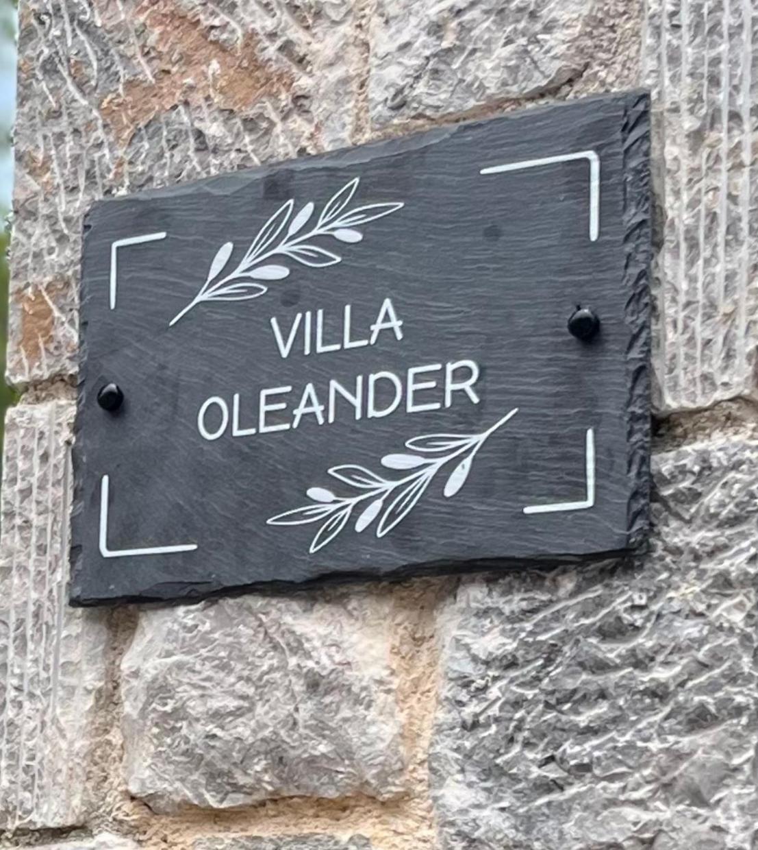 Villa Oleander Agios Nikolaos Loutra Edipsou Exteriör bild